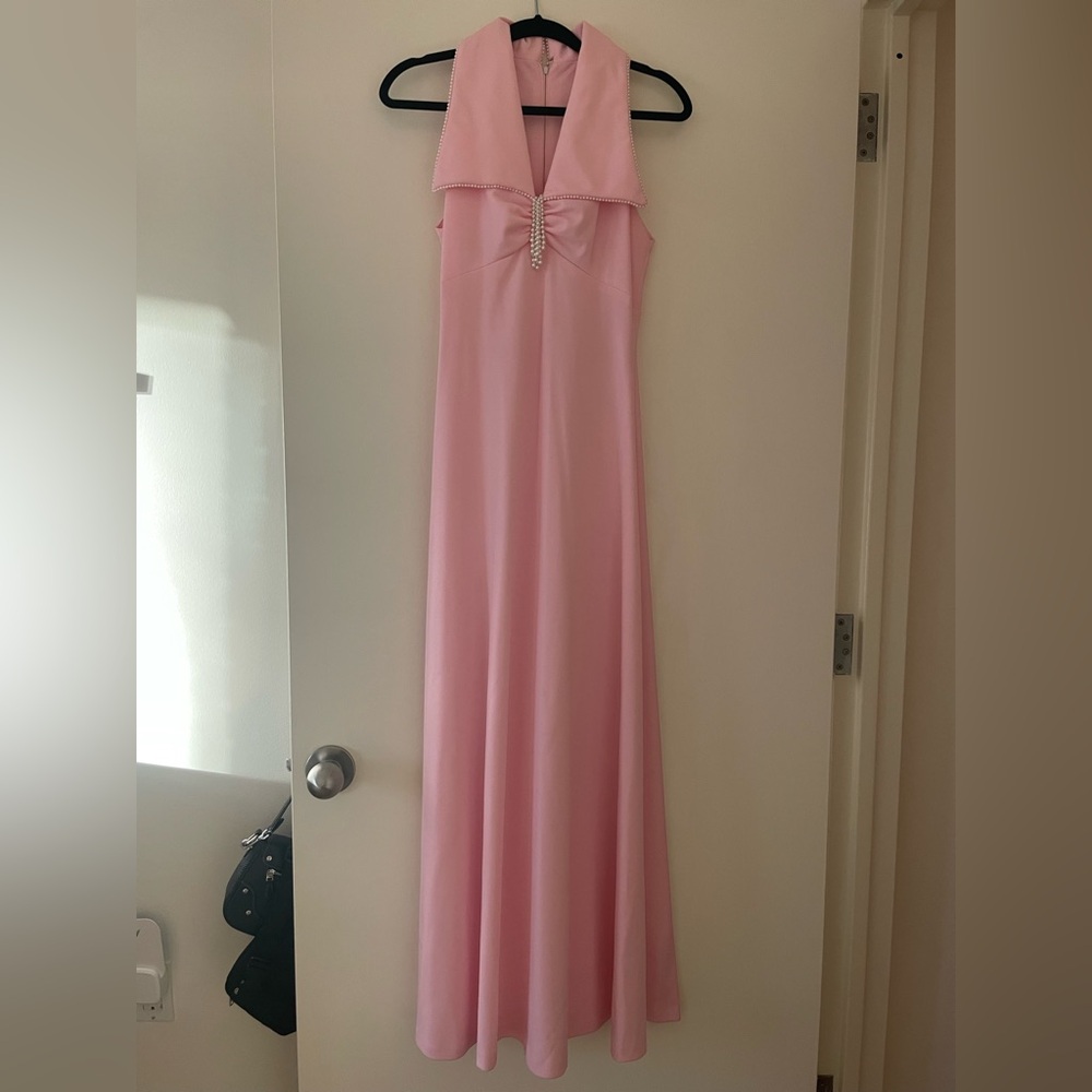 Vintage Pink Pearl-Detailed Collared Gown